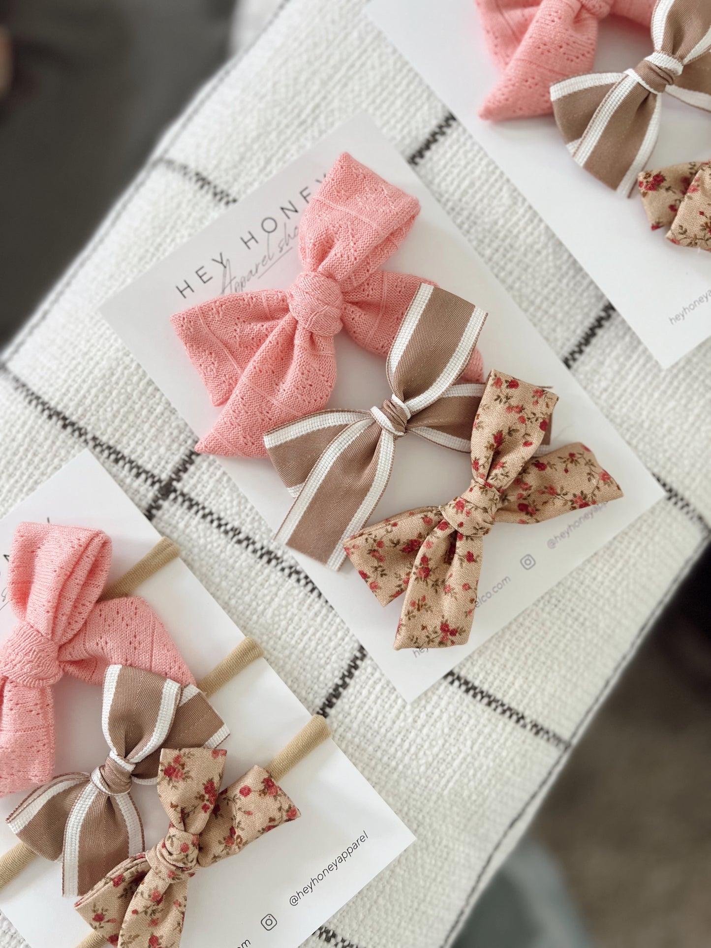 September Bow Set 2024