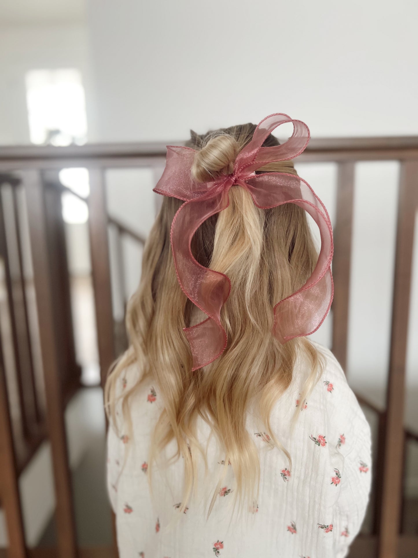 Zara Bow