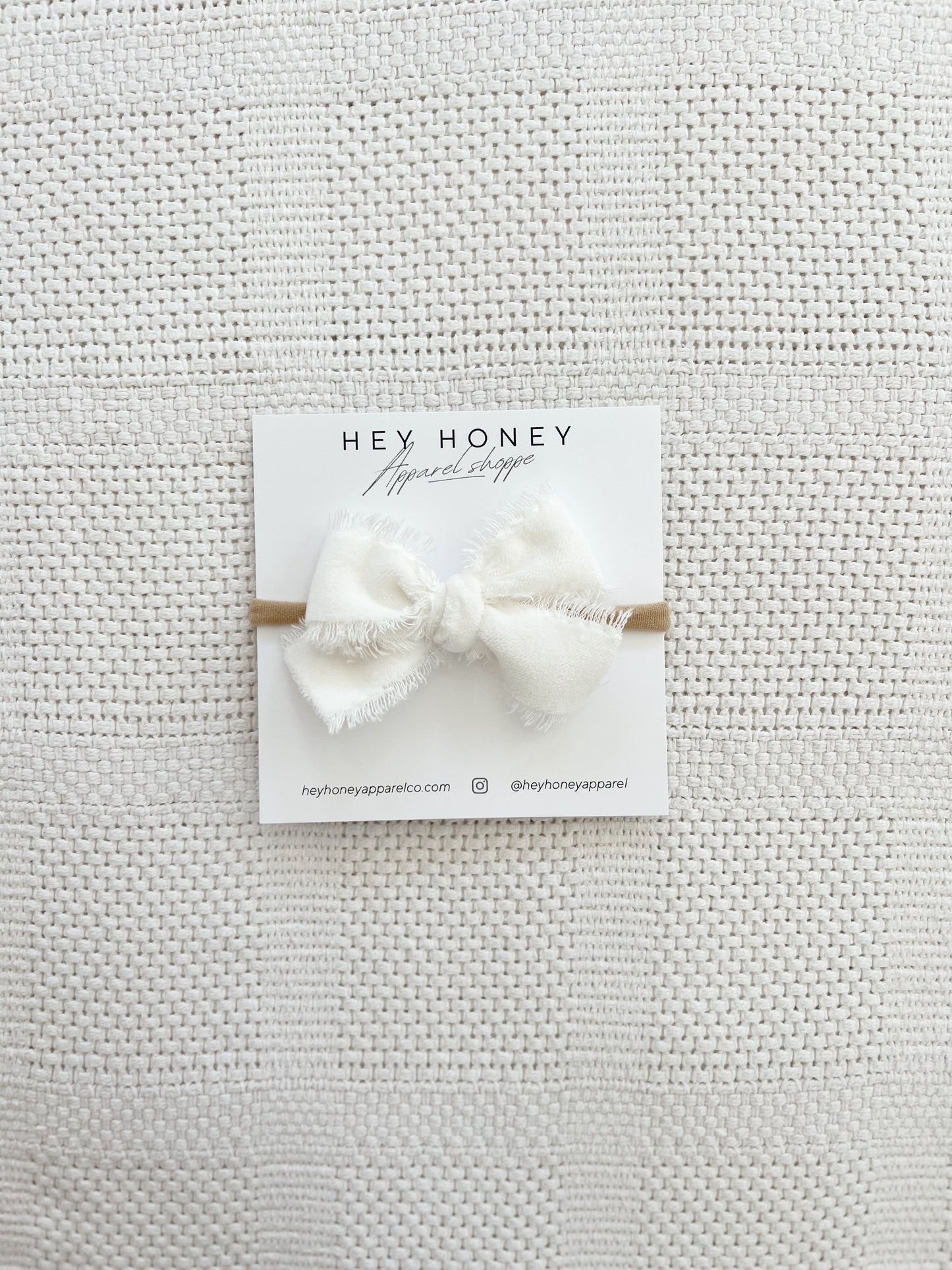 Magnolia Bow