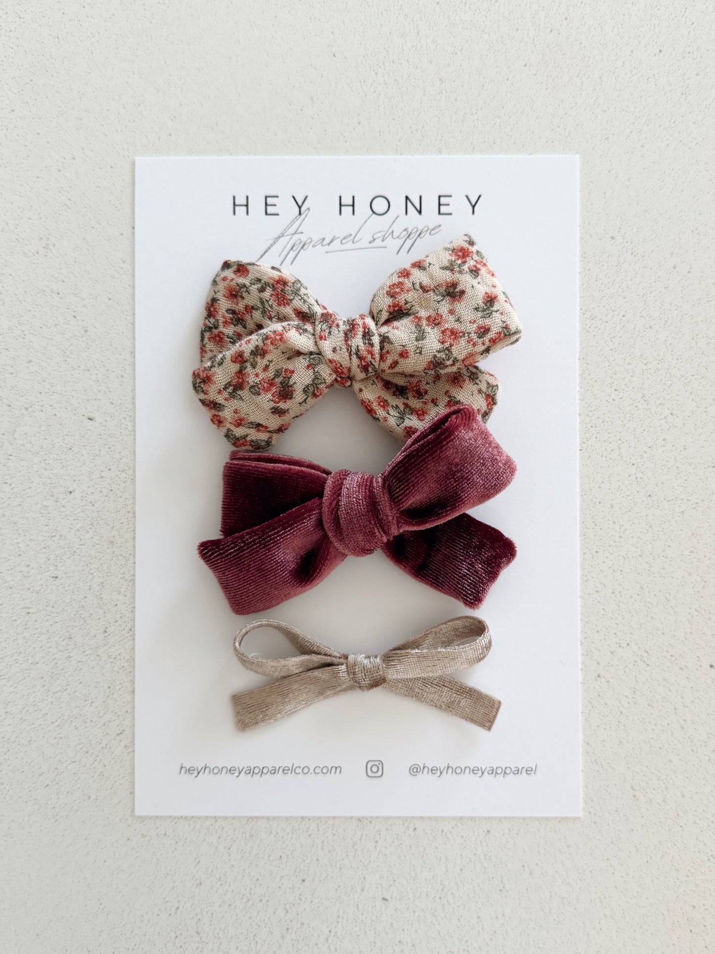 November Bow Set