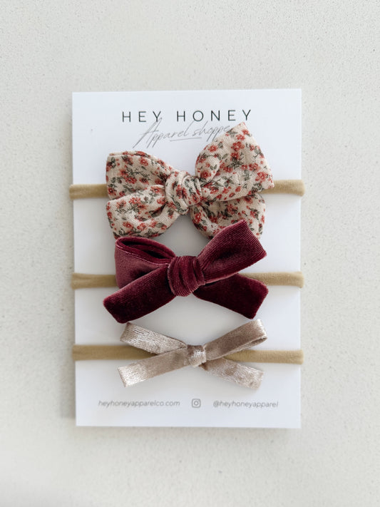 November Bow Set