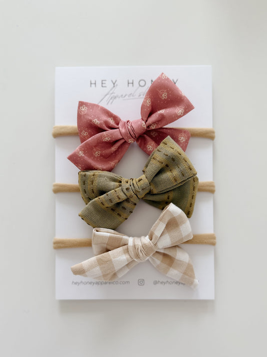 June Bow Set