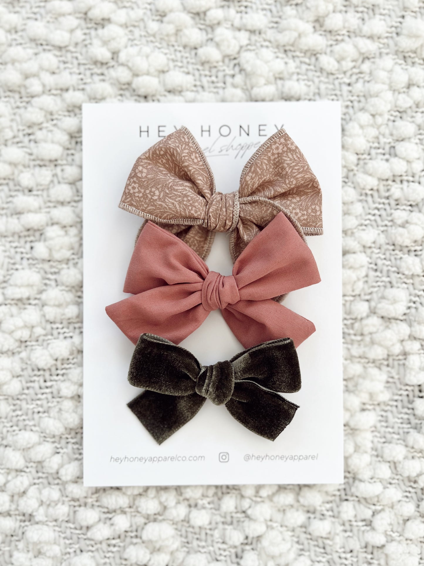 November Bow Set