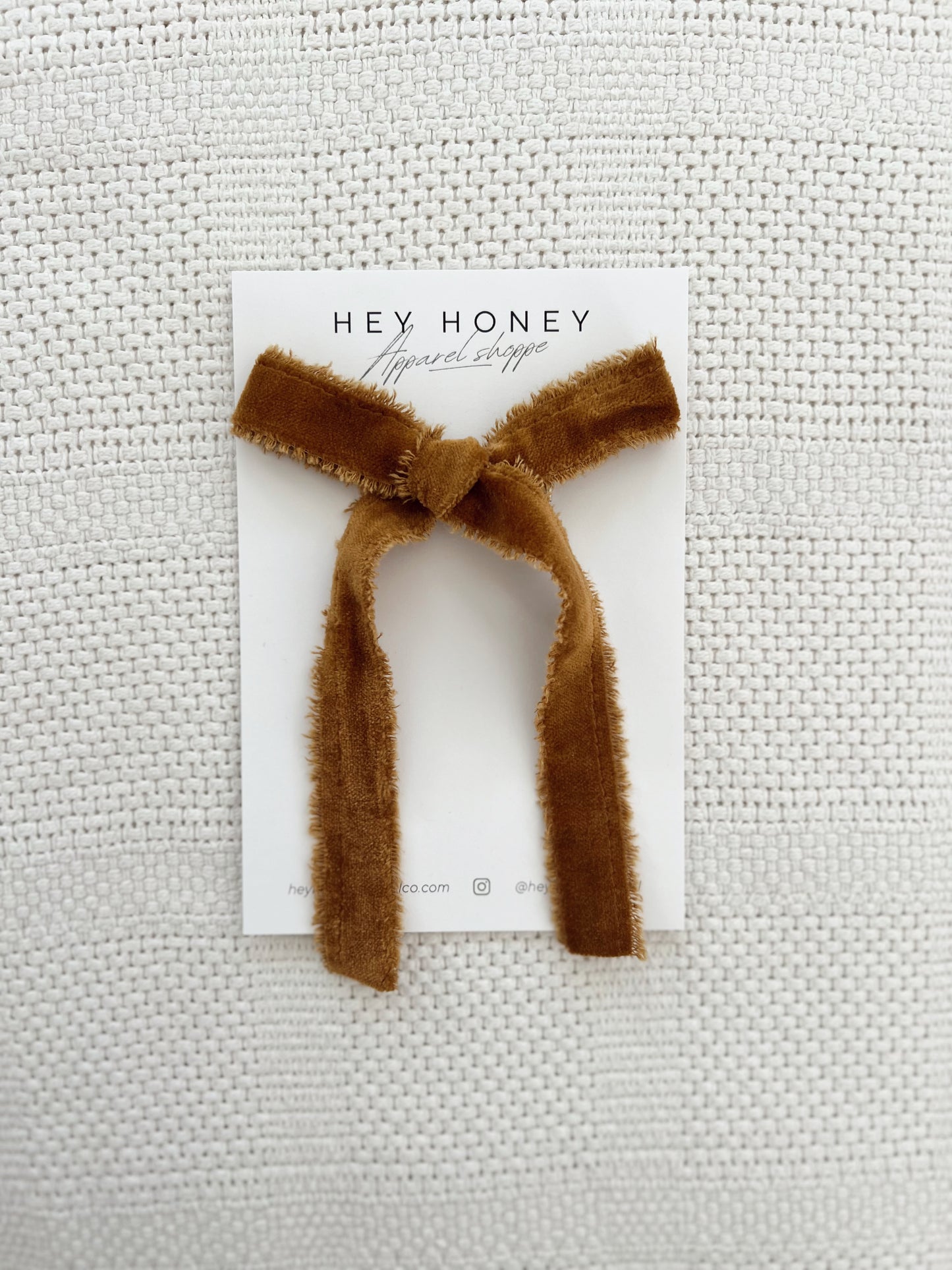Hollis Bow