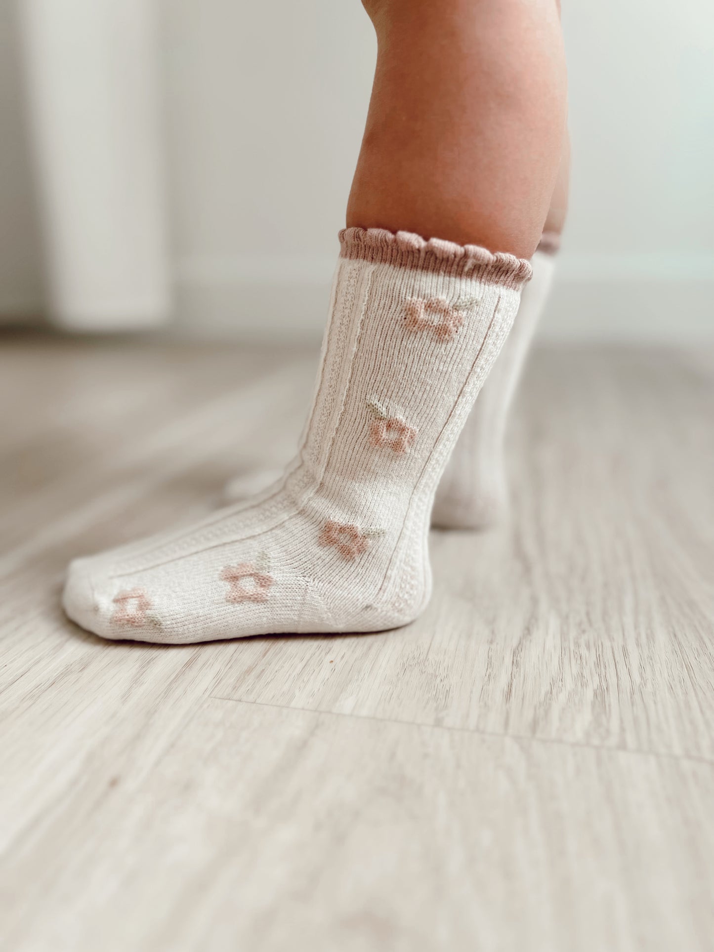 Flora Socks in Green