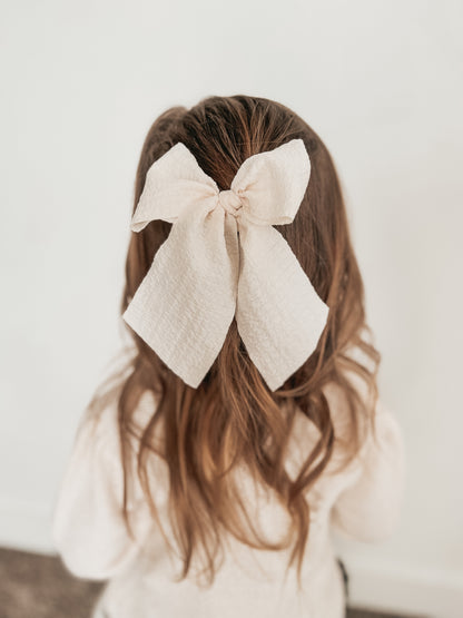 Lucy Bow