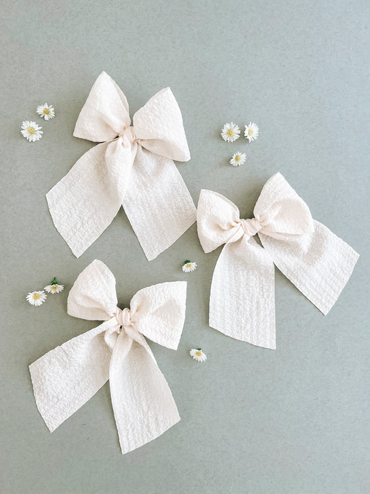 Lucy Bow